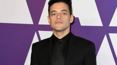 Rami Malek protagonizó Bohemian Rhapsody interpretando al fallecido Freddie Mercury.