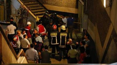 La primera explosión ocurrió cuando la estación estaba a punto de cerrar.