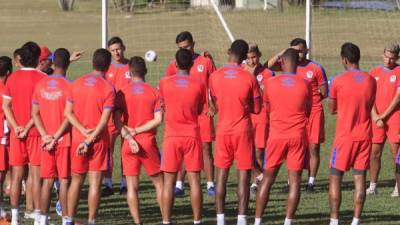 El Club Deportivo Olimpia buscará conseguir el bicampeonato de la Liga Nacional de Honduras y así obtener su Copa 32. Conocé los jugadores que dejarían al equipo, los que ya se fueron y los que han llegado para ser protagonista en el 2020.
