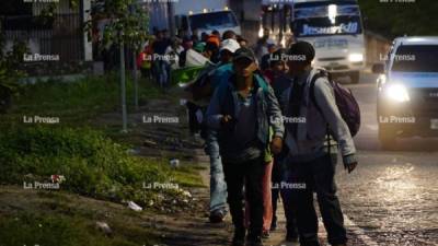 Este martes salió desde San Pedro Sula un nuevo grupo de la segunda caravana.