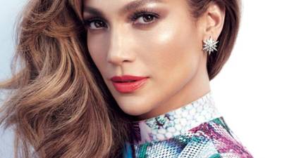 La cantante Jennifer López, aún no confirma el supuesto noviazgo. Foto: redes