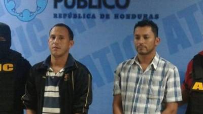 Los supuestos secuestradores presentados en las oficinas del Ministerio Público.