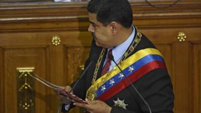El presidente venezolano está dispuesto a sentarse con la oposición que amenaza con sacarlo del poder. Foto: AFP/Juan Barreto