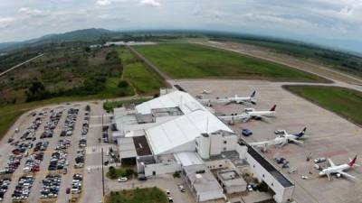 Vista aérea del aeropuerto Ramón Villeda Morales. Foto-drone: Yoseph Amaya