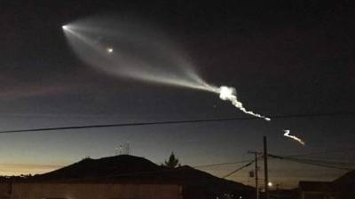 Las extrañas luces en California. Foto: redes