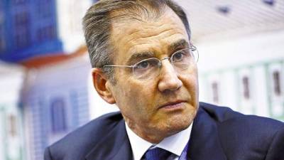 Ivan Glasenberg, presidente ejecutivo de Glencore PLC, transformó una firma de corretaje en un gigante de los commodities a través del endeudamiento.