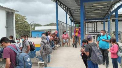 Las autoridades guatemaltecas evitaron el paso de la caravana que buscaba emigrar para tener un mejor futuro en los Estados Unidos.
