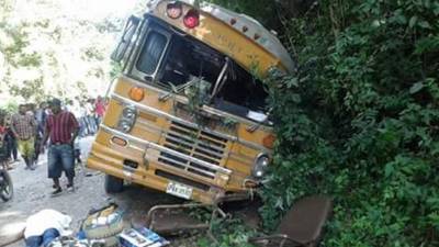 Al bus en el que viajaban los pasajeros le fallaron los frenos.