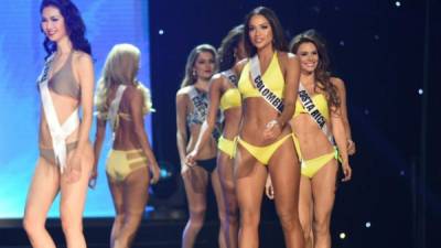 86 beldades se pelean la corona del Miss Universo.