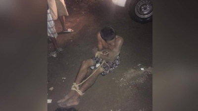 El joven fue atado y luego entregado a la Policía.