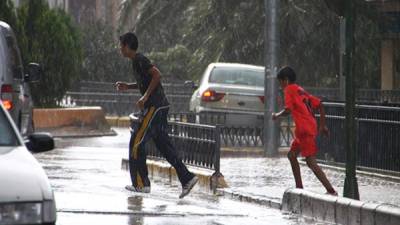 La población debe mantenerse en alerta ante repentinas lluvias. Imagen referencial