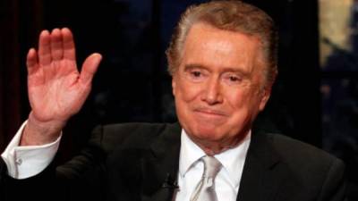 El presentador estadounidense Regis Philbin murió el 24 de julio de 2020.