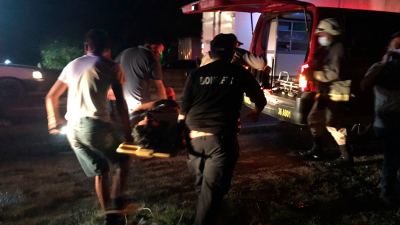 El Cuerpo de Bomberos auxilió a las víctimas.