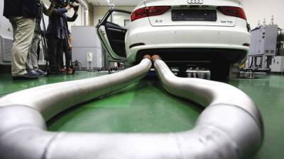 Las pruebas de emisiones contaminantes de los motores diésel de Volkswagen son el centro de los conflictos de la automotriz alemana.