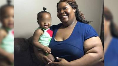 Colette Sulcer tratraba escapar de las inundaciones provocadas por Harvey.// Foto redes.