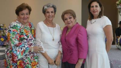 Ana Lucía Bográn de Pascua, Evelyn Duaje de Canahuati, Rosa Idalia de Gavidia y Giselle Casanova de Membreño.