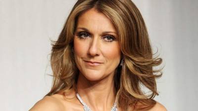 La cantante de Power of Love ha estado viviendo en París - y parece estar pasando un buen rato.// Foto vía Billboard