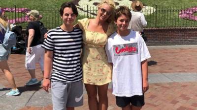 Britney Spears comparte dos hijos con su antigua pareja Kevin Federline: Sean y Jayden.