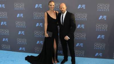 El actor Jason Statham y la modelo Rosie Huntington-Whiteley. EFE/Archivo