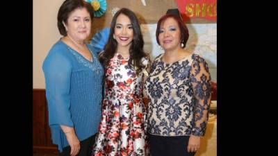 Miriam Kattán, Marcia Pineda y Diana Borjas.