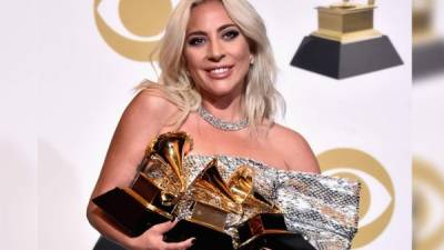 Lady Gaga se llevó tres Grammy este domingo 10 de febrero. AFP.