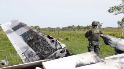 Las autoridades han incautado miles de kilos de cocaína tras el derribo de narcoavionetas.