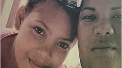 Olman Espinoza rememoró el dolor vivido por el asesinato de su querida niña Nency Dayany y el de su esposa, el pasado 25 de abril en la colonia 21 de Noviembre, en Olanchito, Yoro.