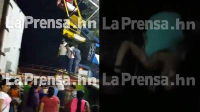 Después que la joven cayó de la rueda, las personas que se encontraban en el lugar abandonaron los juegos presas del miedo.