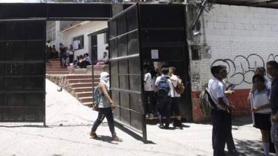 Una toma, el año 2015, en el instituto Héctor Pineda Ugarte. Foto de archivo.