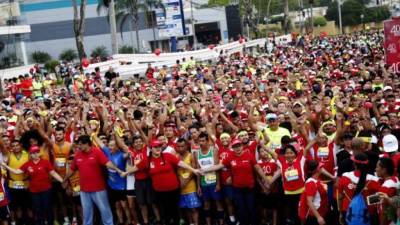 La Maratón La Prensa reúne a cerca de 9,000 participantes.