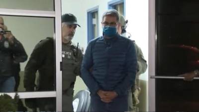 Juan Orlando Hernández, expresidente de Honduras, cumple 19 meses en prisión y su esposa Ana García le envió un triste mensaje mediante redes sociales.