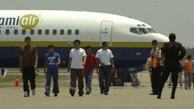 Migrantes deportados. Foto de archivo.