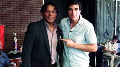 La Sombra Voladora fue recibido por el equipo de República Deportiva.