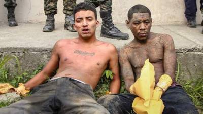 Keent Rolan Sambulá Cálix y Jonathan Amílcar Dávila Sánchez fueron capturados en enero de 2017 en la 33 calle, sector El Polvorín. Foto de archivo.