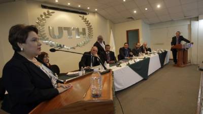 La directora del Dinaf, Lolis Salas, dijo que desde hace mucho sueña con ser magistrada. Fotos: Andro Rodríguez