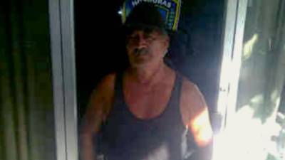 Jose Esteban Bueso Garcia fue capturado hoy en Baracoa, Puerto Cortés por la Policía Nacional.