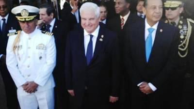 Martinelli dijo a los medios de comunicación que se compromete en todo con el gobierno de Juan Orlando Hernández.