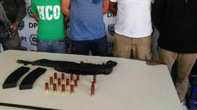 Los cuatro capturados fueron remitidos al Juzgado de esa zona a través de la Fiscalía para que conforme a ley respondan por el hecho que se les imputa.