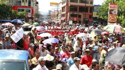 La dirigencia sindical espera que asistan unas 10,000 personas a la marcha del 1 de Mayo.