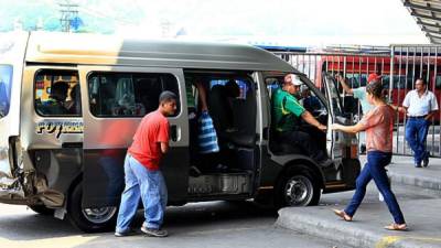 Según la Policía de Tránsito, no aplicar el descuento a los adultos mayores es sancionado por la ley.