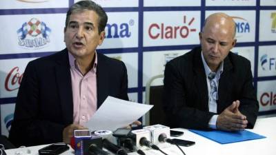 Jorge Luis Pinto en conferencia de prensa este viernes.