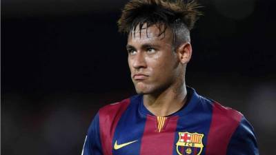 Neymar tiene el reto de comandar el ataque del Barcelona junto a Luis Suárez tras la lesión de Messi.