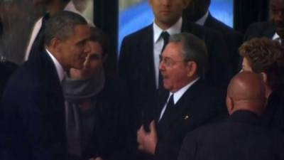 Los presidentes Barack Obama y Raúl Castro.