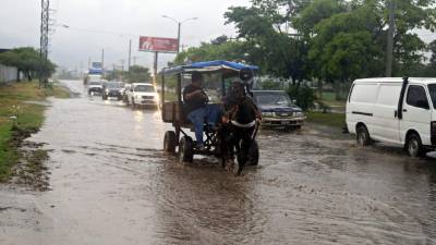 Copeco hace llamado de prevención ante ingreso de frente frío este viernes.