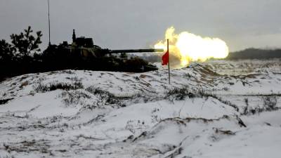 Rusia realiza su demostración de fuerza con maniobras militares en la frontera con Ucrania.