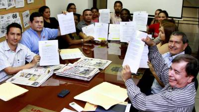 Directores y representantes de los colegios privados demostraron que tienen su documentación en regla.