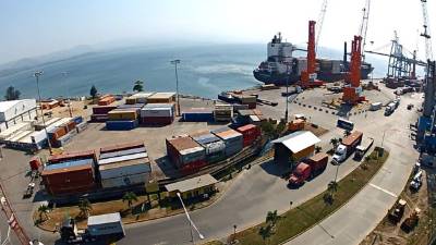 Terminal de contenedores en Puerto Cortés, Honduras.