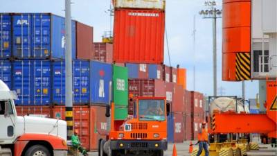 La terminal marítima de Puerto Cortés tiene un promedio de desaduanaje de 3.8 días.