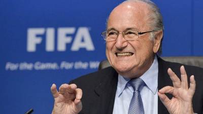 Joseph Blatter fue suspendido en el 2015 por ocho años de realizar cualquier actividad relacionada con el fútbol.