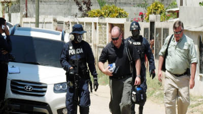 En un allanamiento realizado a una casa de la colonia 21 de Abril de Comayagua fueron capturados dos hombres a quienes se les vincula con la trata de menores.